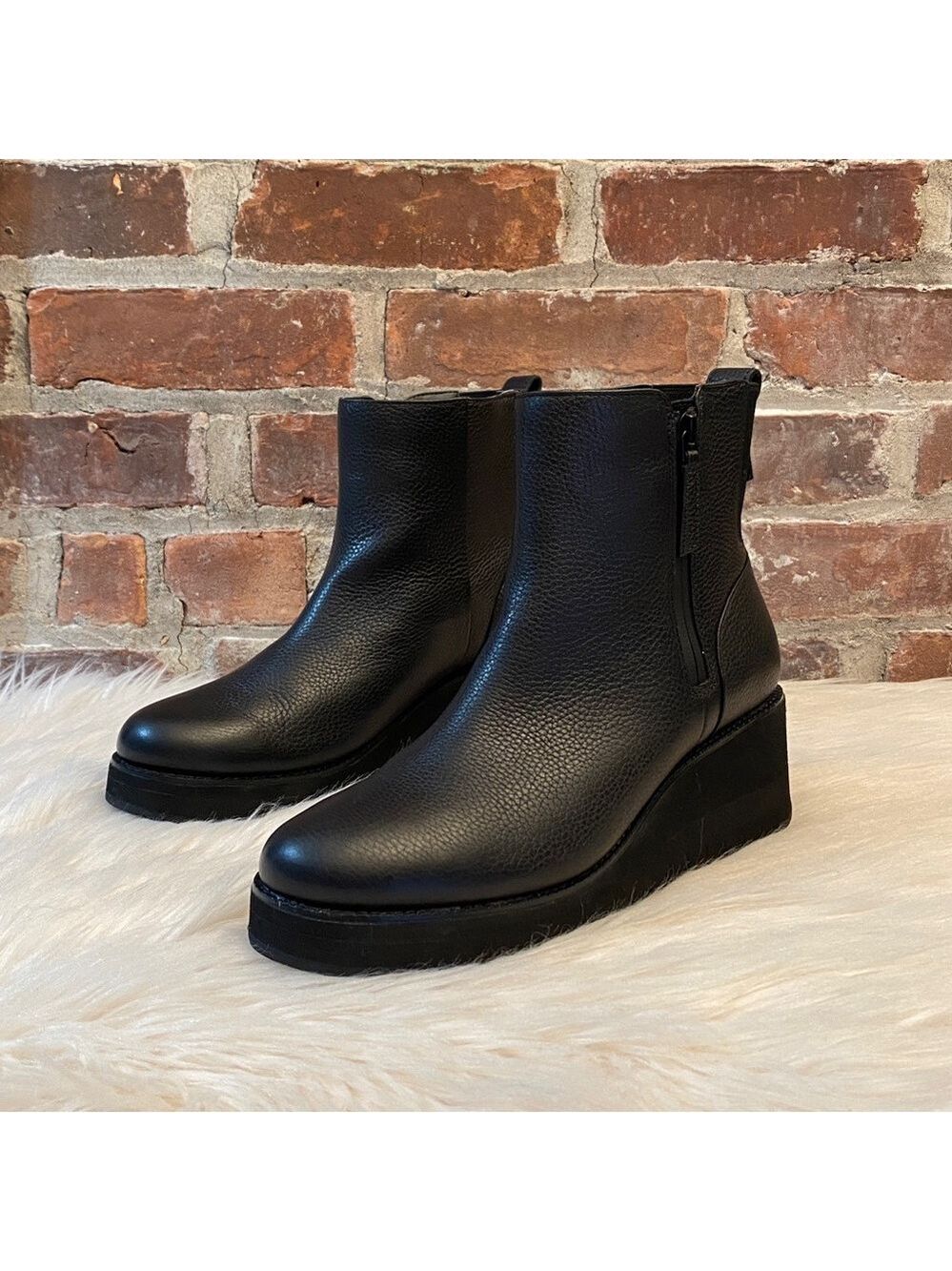 Cole Haan ZERØGRAND Cityquest Waterproof Wedge Chelsea Boots, Size 8.5B - Picture 7 of 17
